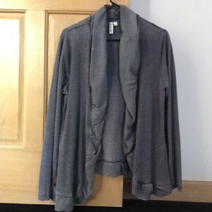 Long sleeve light sweatshirt open front